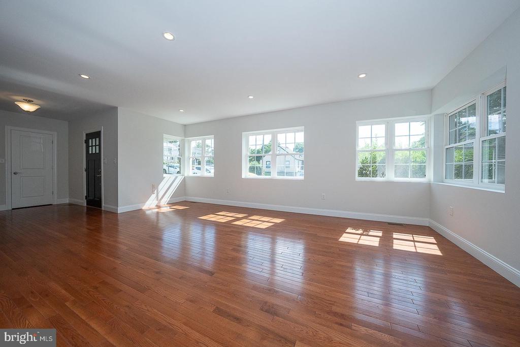 1416 STEEL ROAD
