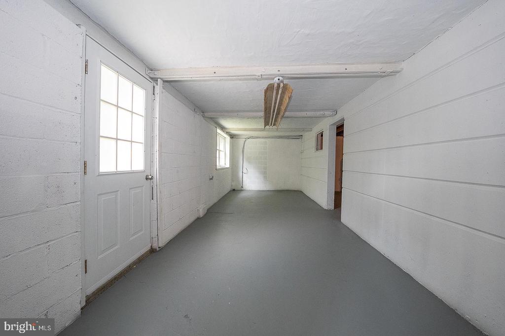1416 STEEL ROAD