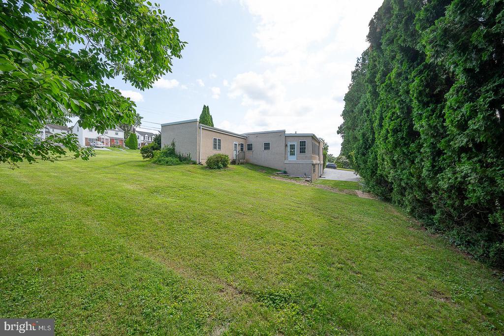 1416 STEEL ROAD