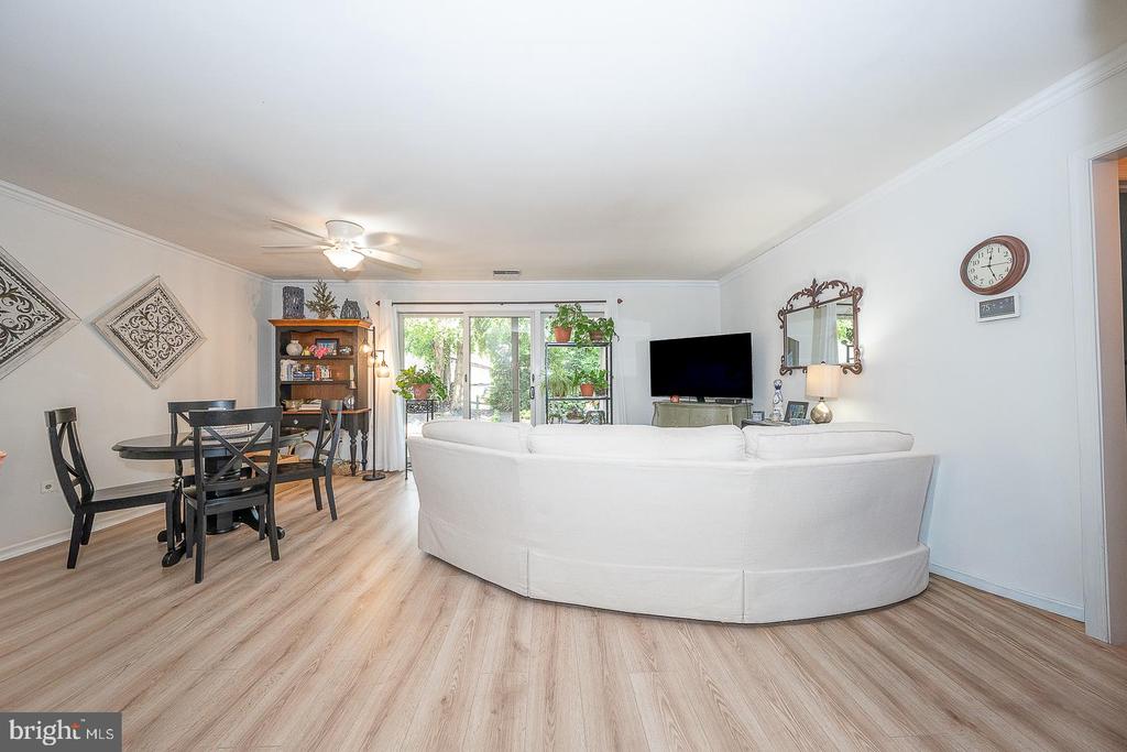 1102 PRITCHARD PLACE