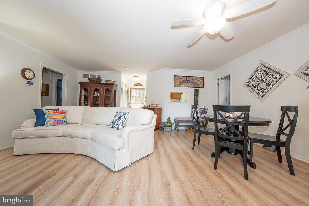 1102 PRITCHARD PLACE