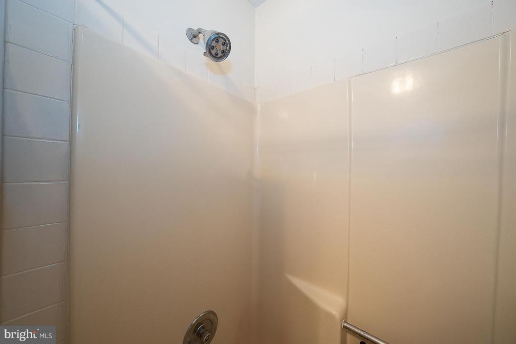 1102 PRITCHARD PLACE