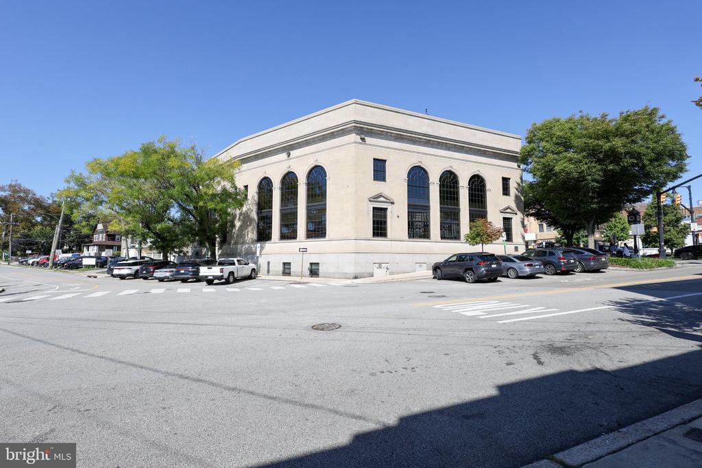 105 S WAYNE AVENUE Unit: 2ND FLOOR