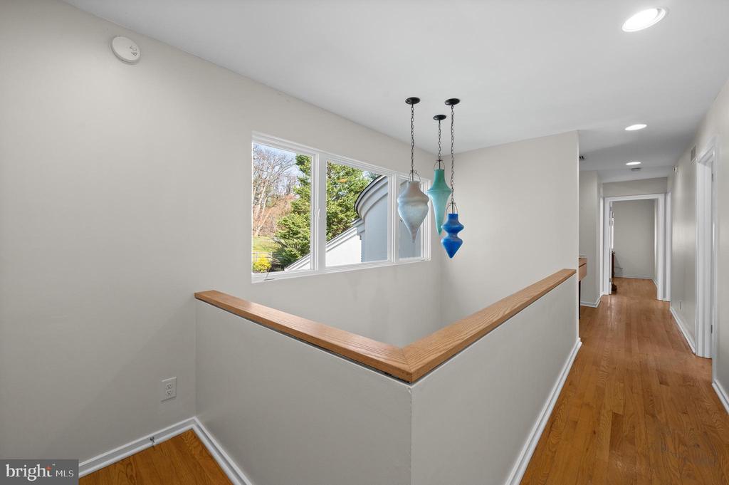 1131 SPRINGMONT CIRCLE