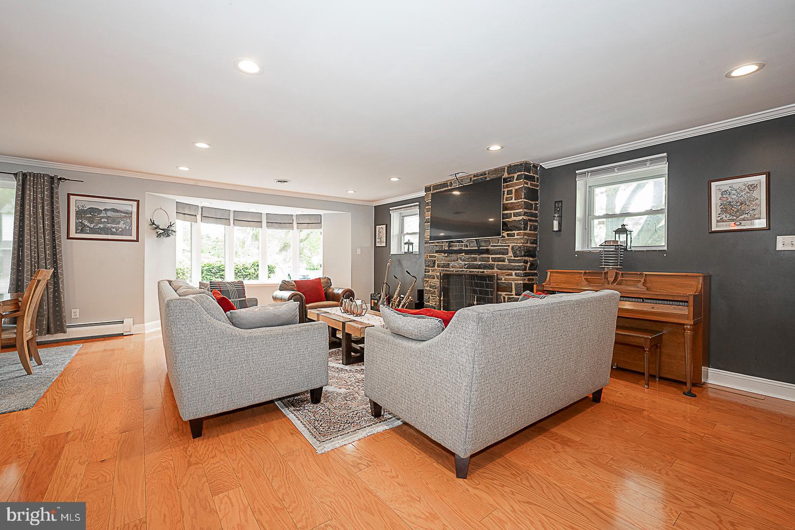 104 OVERBROOK PARKWAY