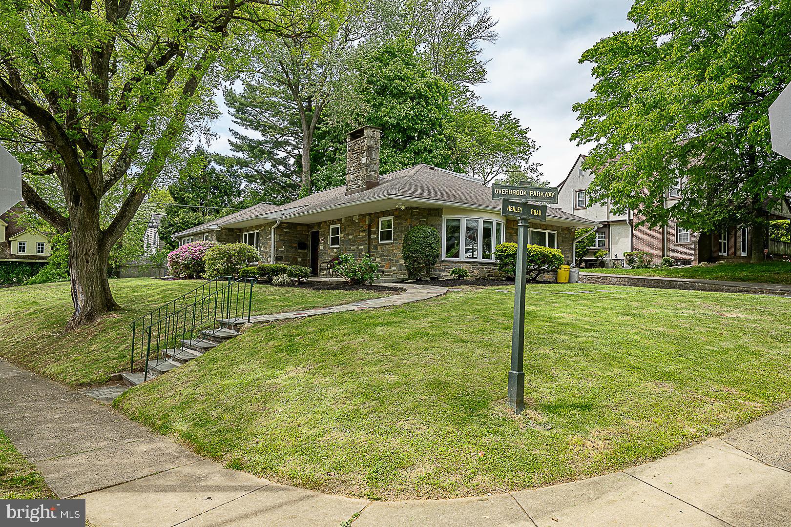 104 OVERBROOK PARKWAY