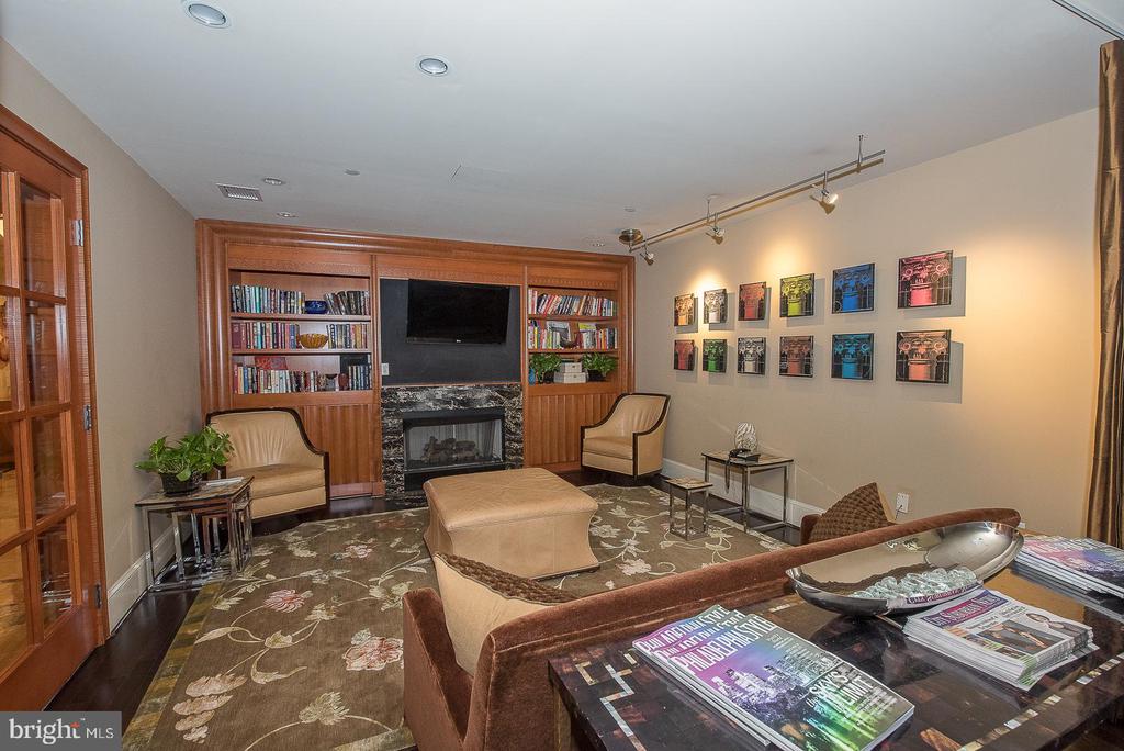 190 PRESIDENTIAL BOULEVARD Unit: 507