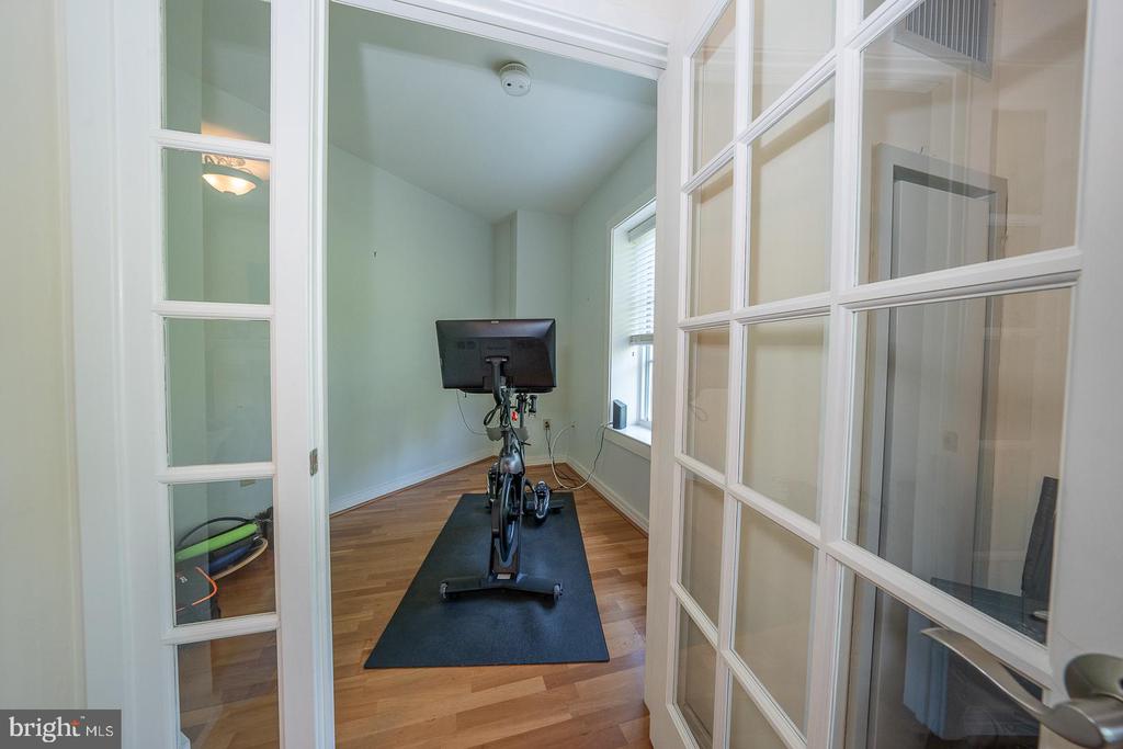 190 PRESIDENTIAL BOULEVARD Unit: 507