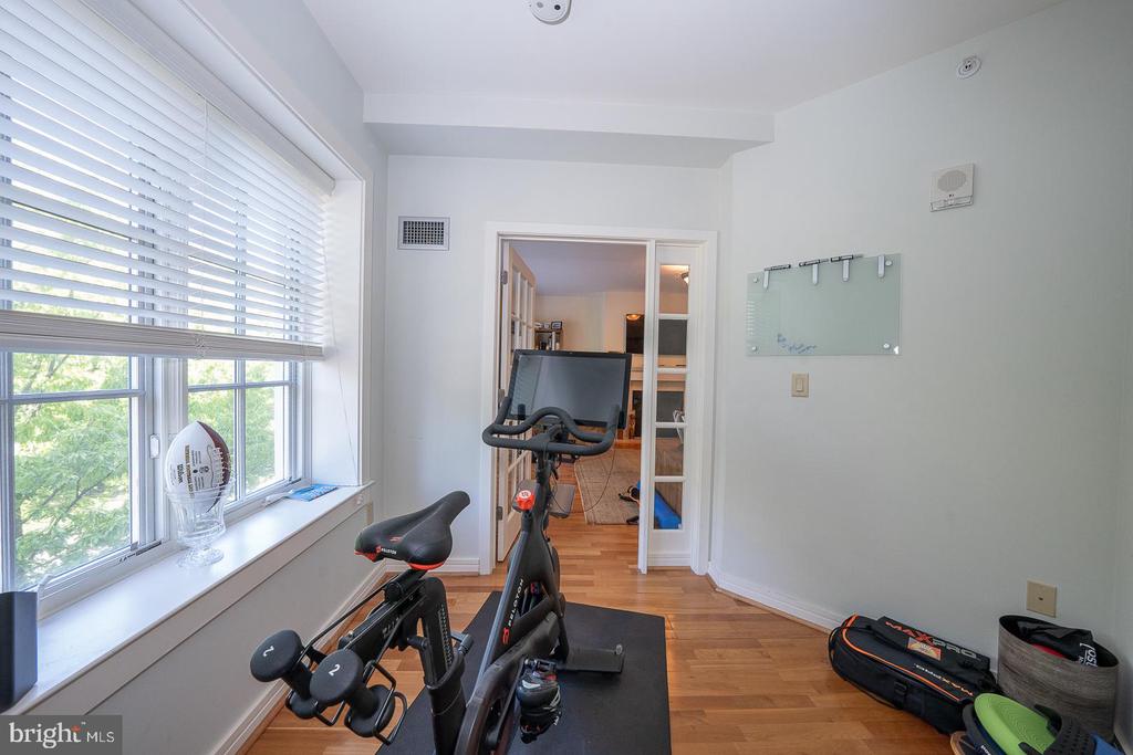 190 PRESIDENTIAL BOULEVARD Unit: 507