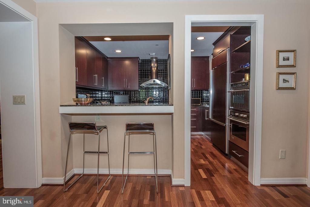 190 PRESIDENTIAL BOULEVARD Unit: 415