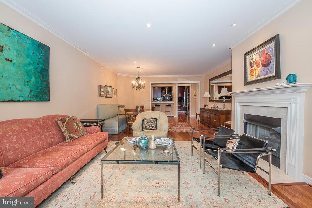 190 PRESIDENTIAL BOULEVARD Unit: 415