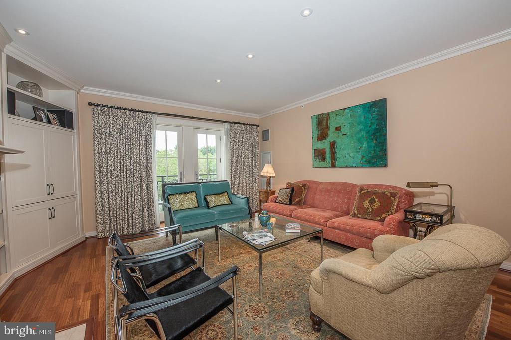 190 PRESIDENTIAL BOULEVARD Unit: 415