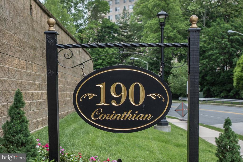 190 PRESIDENTIAL BOULEVARD Unit: 415