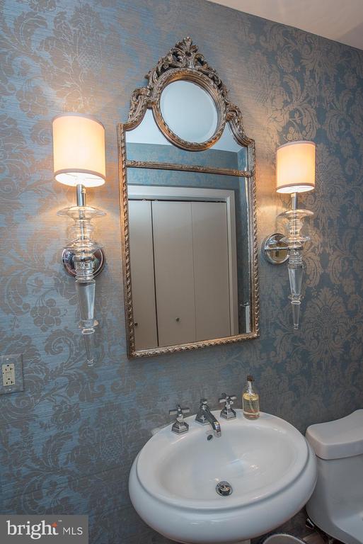 190 PRESIDENTIAL BOULEVARD Unit: 415