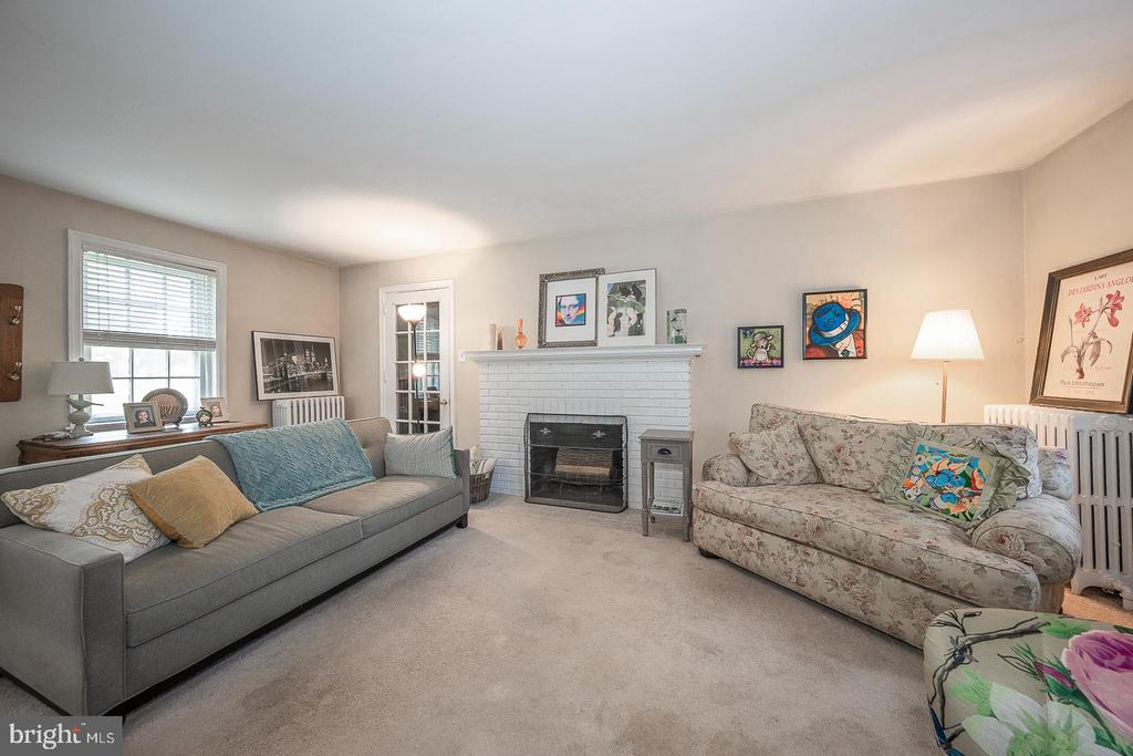 124 CROSSHILL ROAD