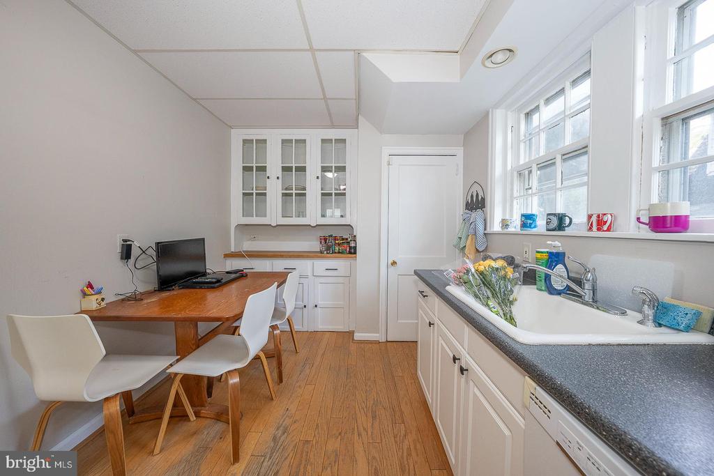 124 CROSSHILL ROAD