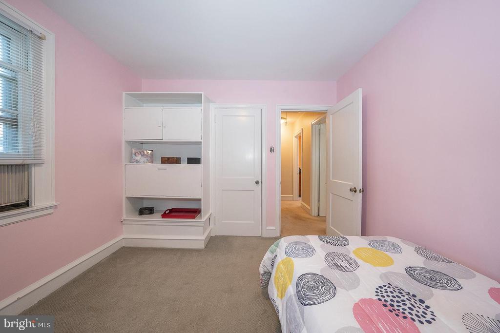 124 CROSSHILL ROAD