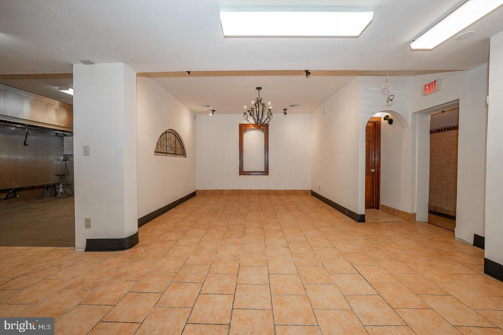 232 WOODBINE AVENUE