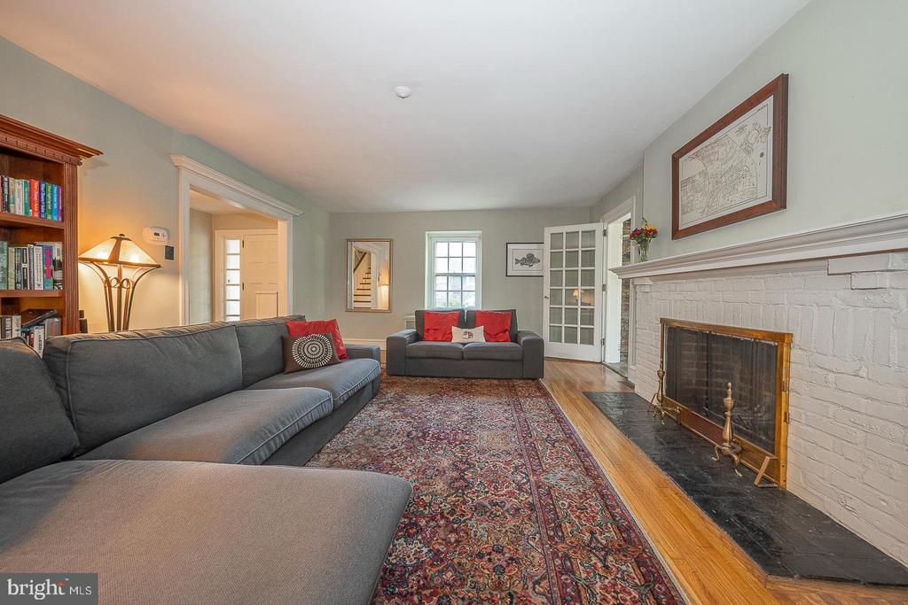 512 ANTHWYN ROAD