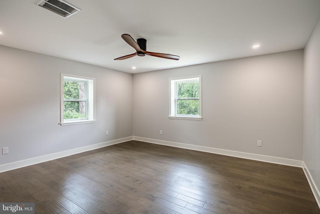721 CONSHOHOCKEN STATE ROAD