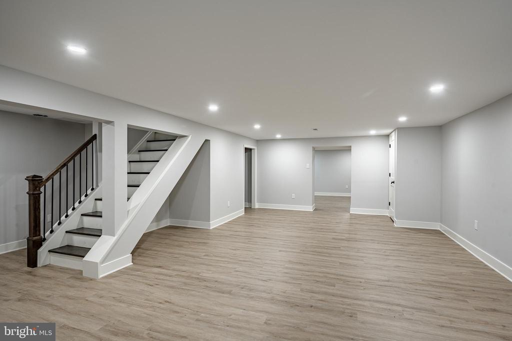 721 CONSHOHOCKEN STATE ROAD