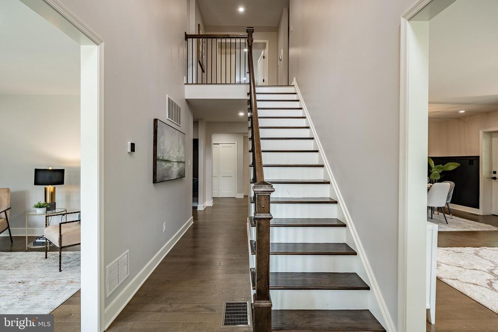 721 CONSHOHOCKEN STATE ROAD