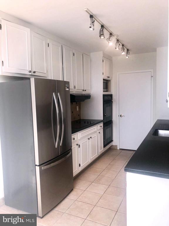 20 CONSHOHOCKEN STATE RD Unit: UNIT 602