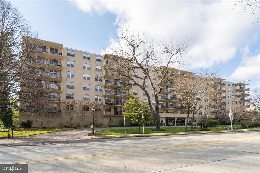 20 CONSHOHOCKEN STATE RD Unit: UNIT 602