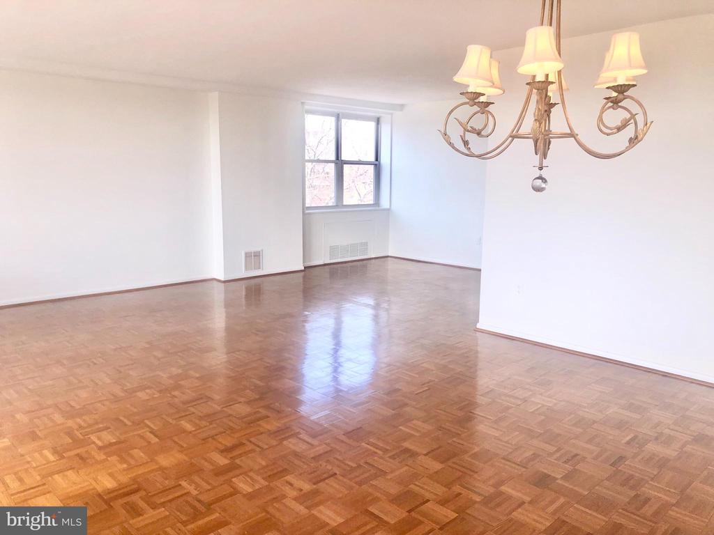 20 CONSHOHOCKEN STATE RD Unit: UNIT 602