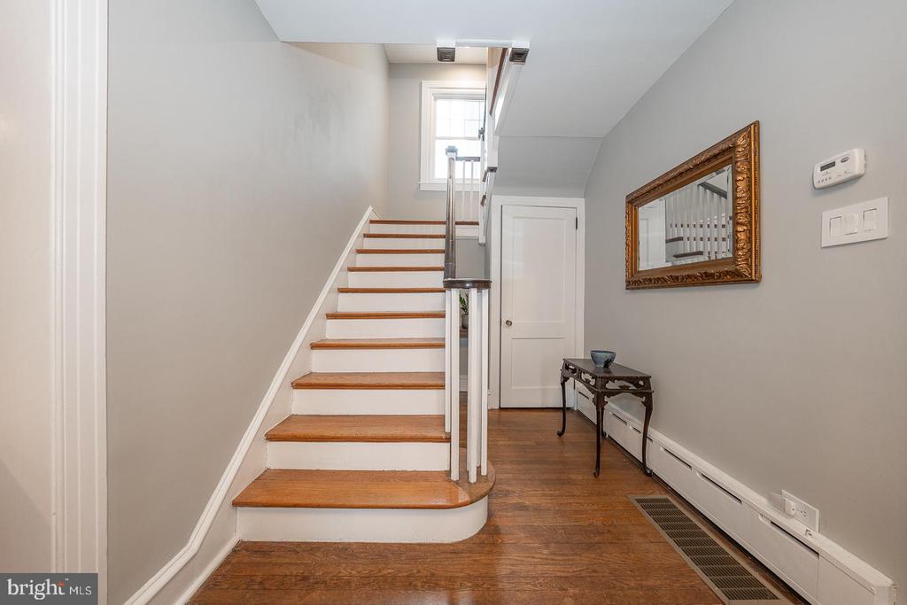 1205 GLADWYNE DRIVE