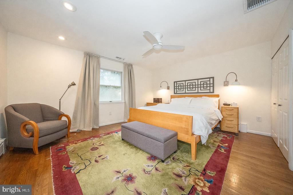 1205 GLADWYNE DRIVE