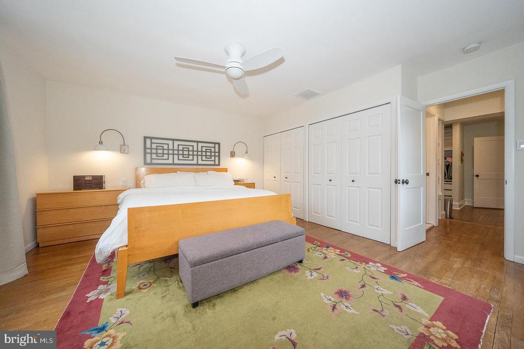 1205 GLADWYNE DRIVE
