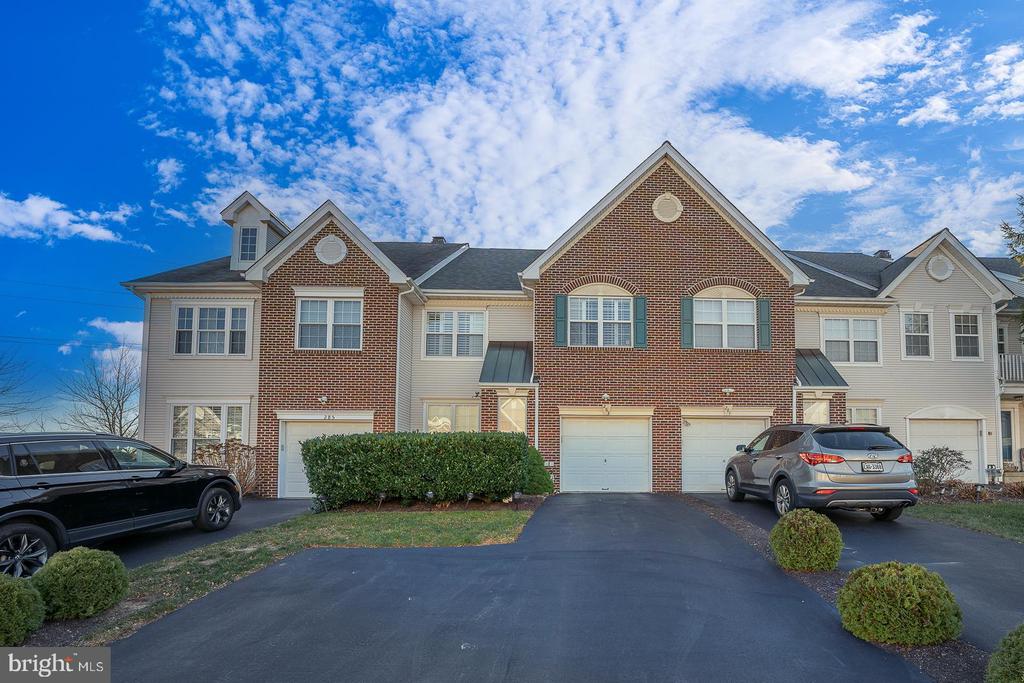 283 MILITIA DRIVE