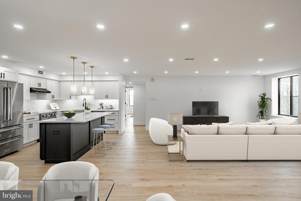 10411 VALLEY FORGE CIRCLE Unit: 411