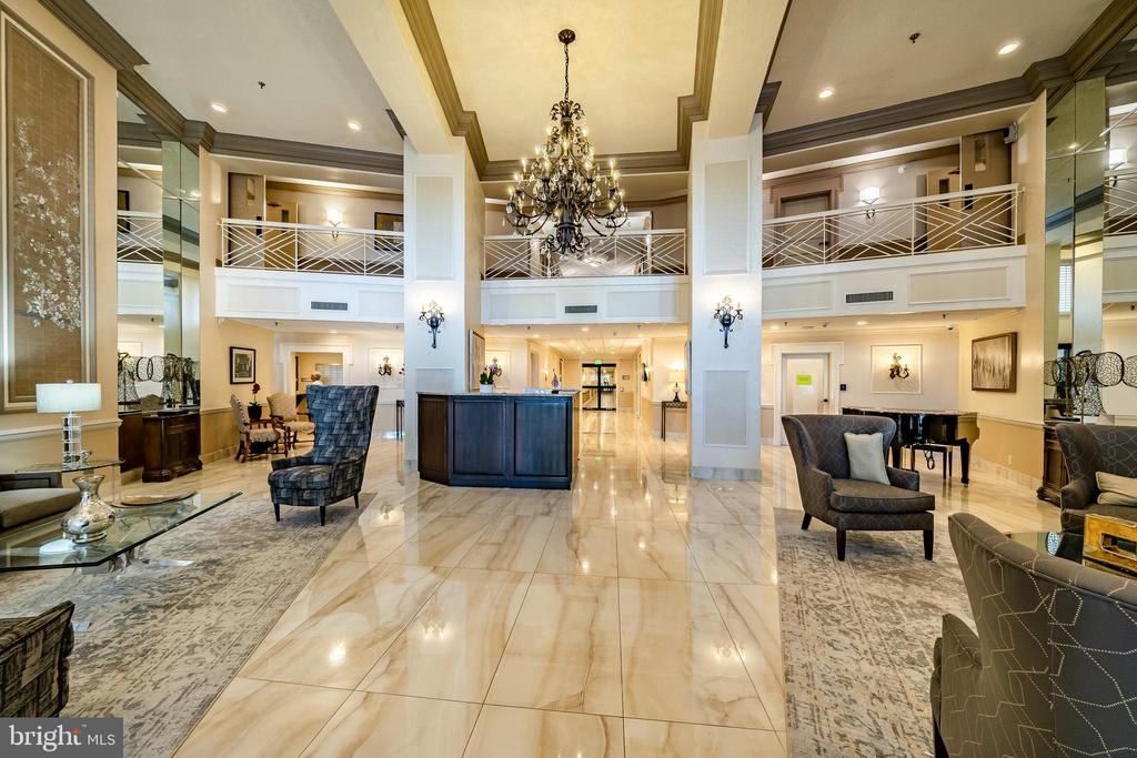 10411 VALLEY FORGE CIRCLE Unit: 411