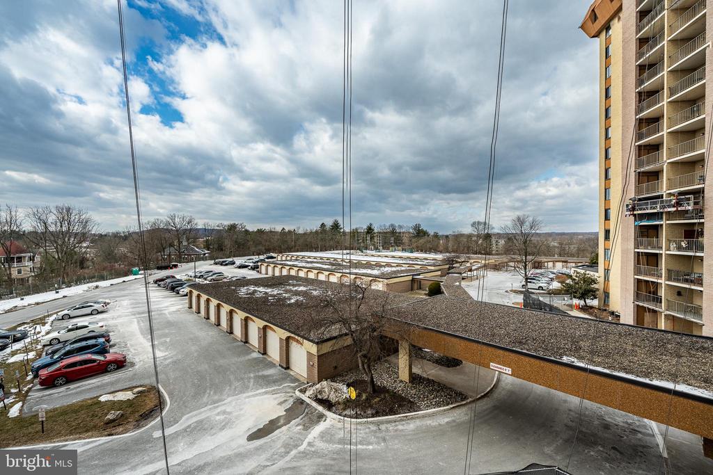 10411 VALLEY FORGE CIRCLE Unit: 411