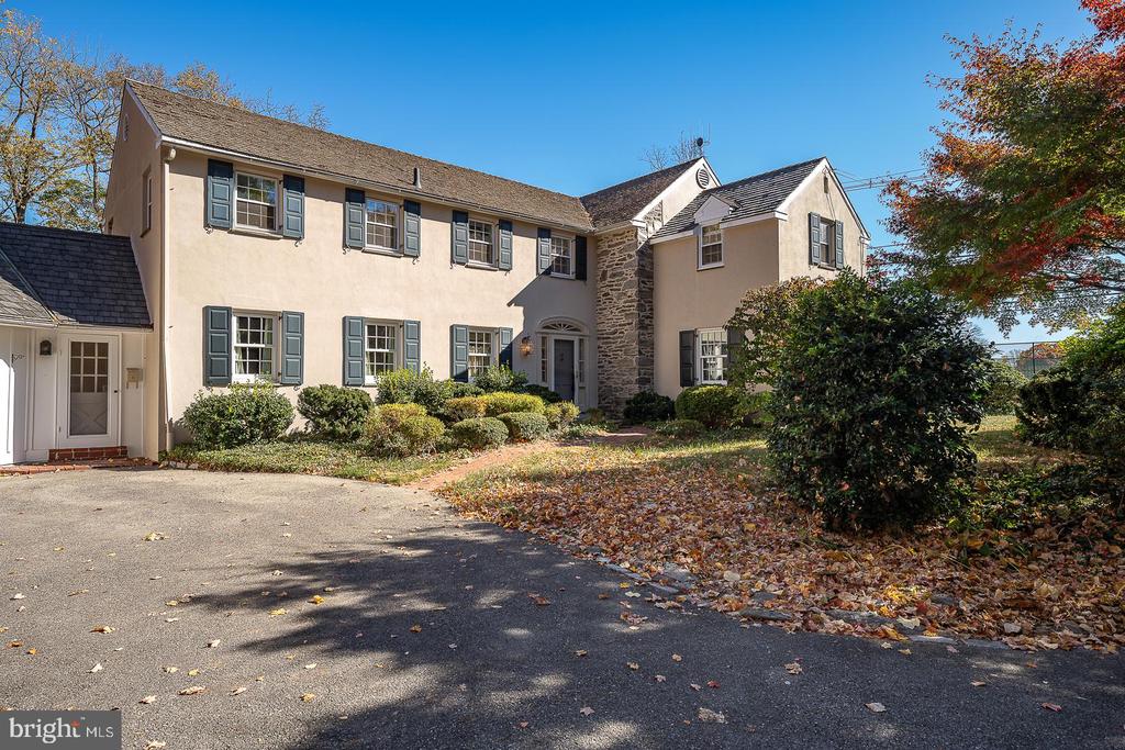 910 YOUNGS FORD ROAD