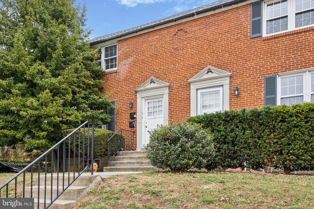 11 TRENT ROAD