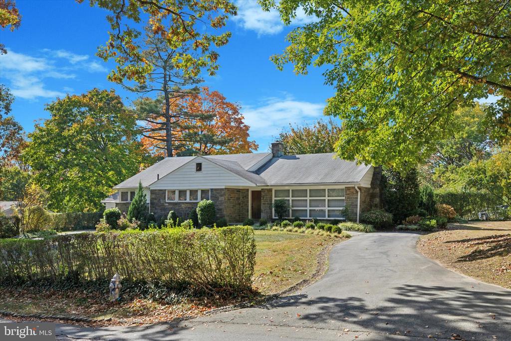426 MERION ROAD
