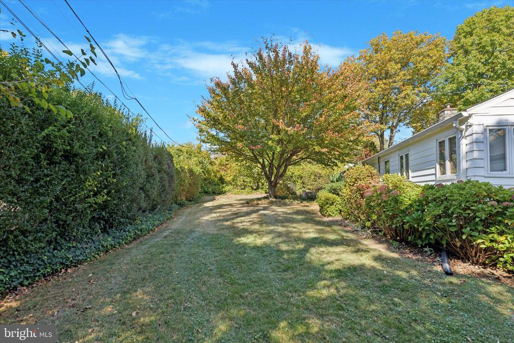 426 MERION ROAD