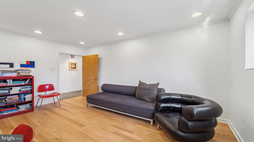 426 MERION ROAD