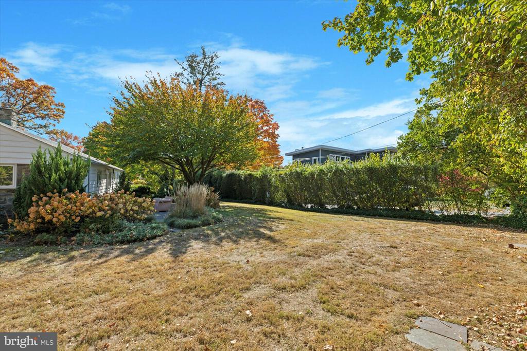 426 MERION ROAD
