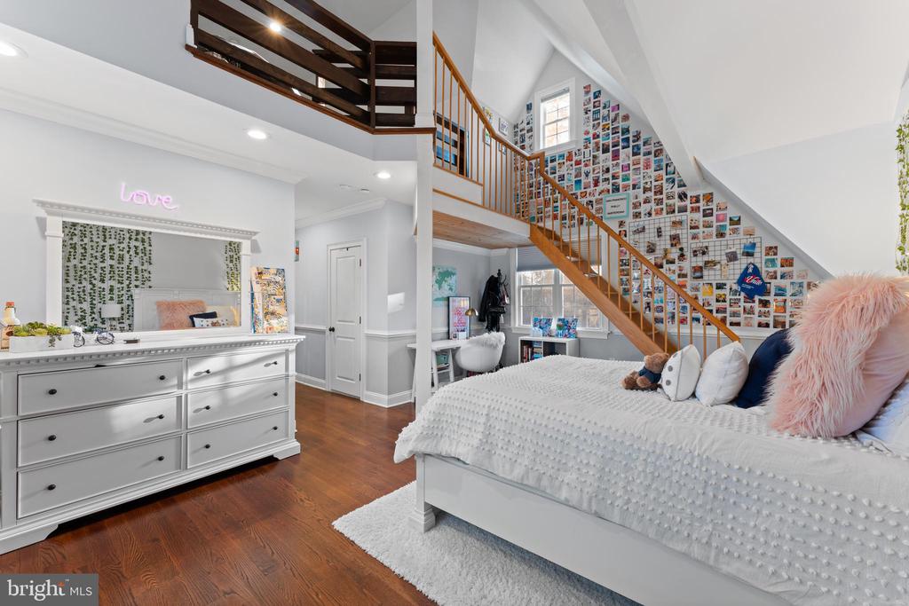 334 FAIRHILL ROAD