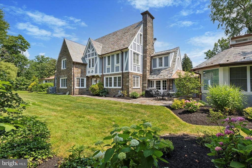 334 FAIRHILL ROAD