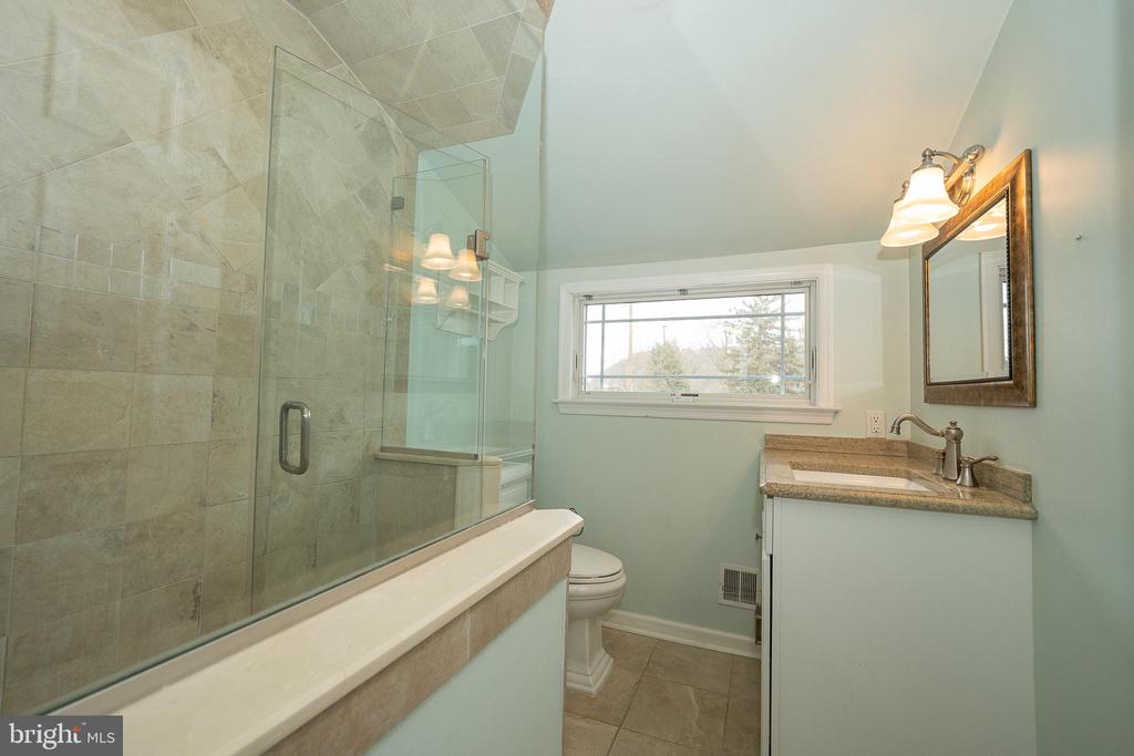 809 MATSONS FORD ROAD