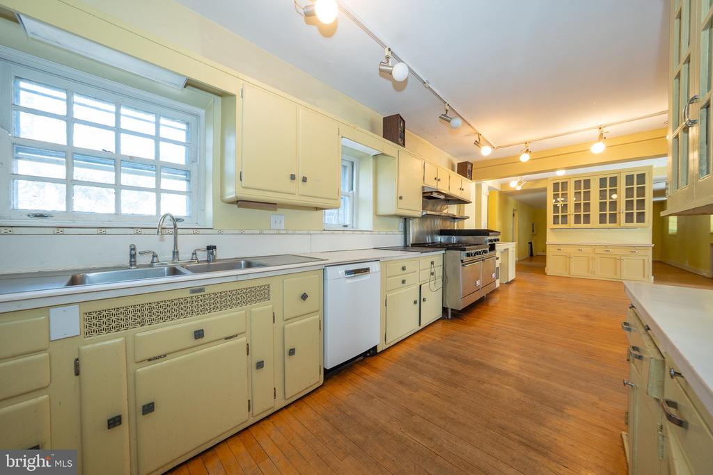 451 MERION ROAD