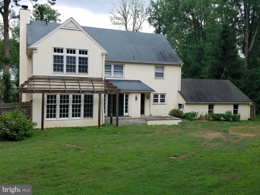 128 AVON ROAD