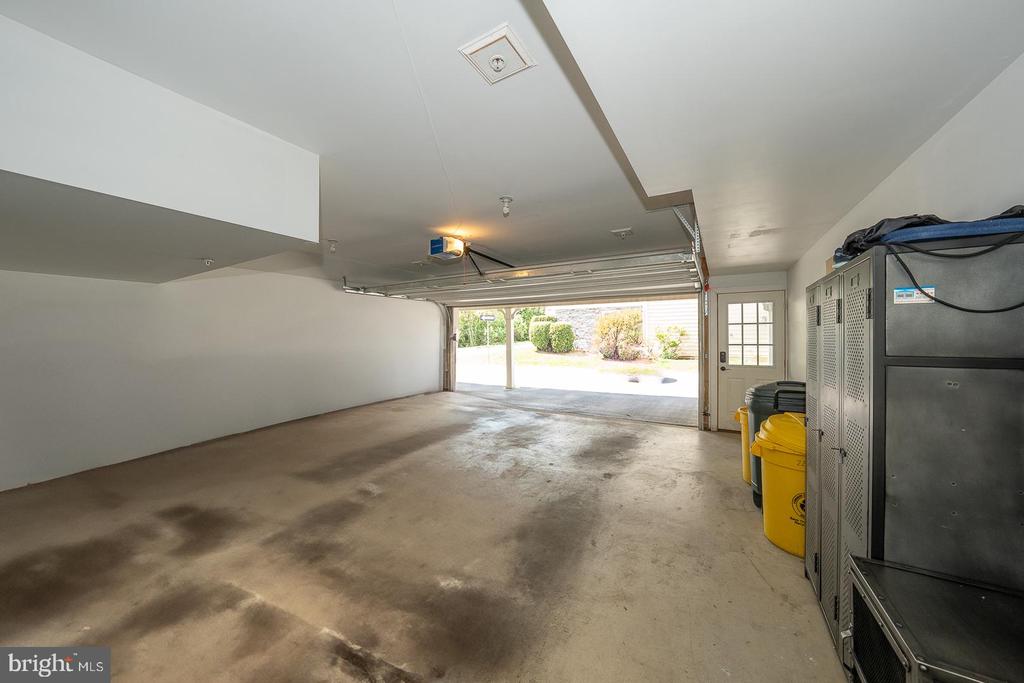 22 N BUCK LANE