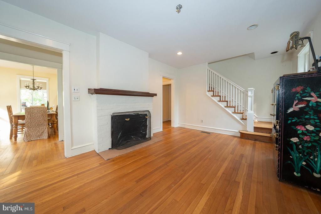 416 CONSHOHOCKEN STATE ROAD