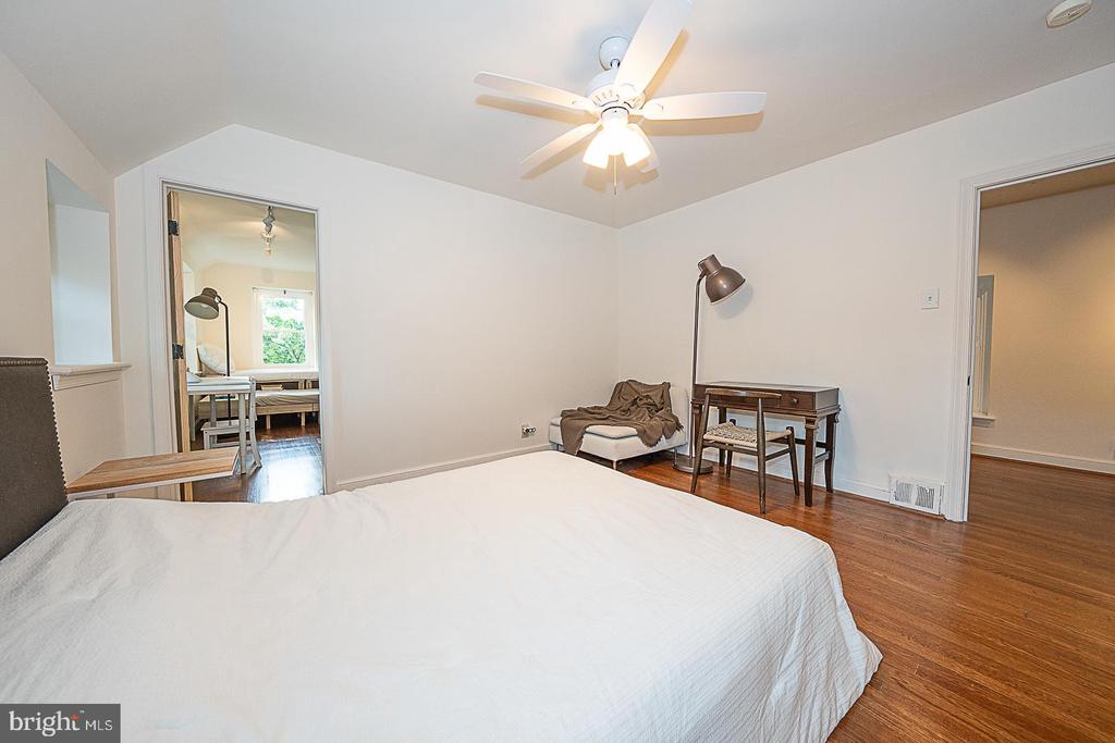743 CLARENDON ROAD